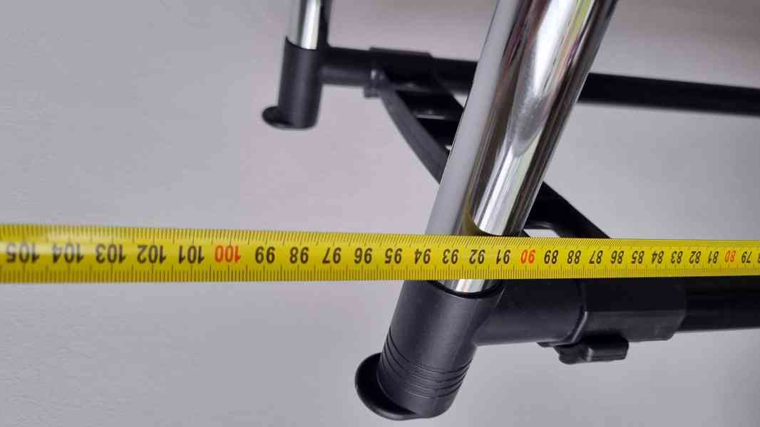 Věšák na oblečení - foto 4