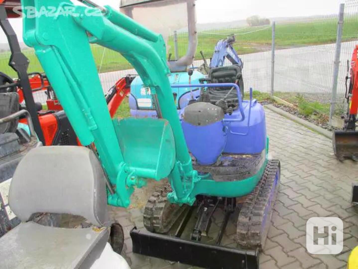 Minibagr Komatsu PC-10 1000kg pěkný stav - foto 1