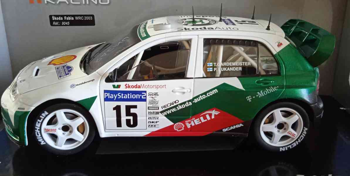 Model Škoda Fabia WRC 2003 - foto 1
