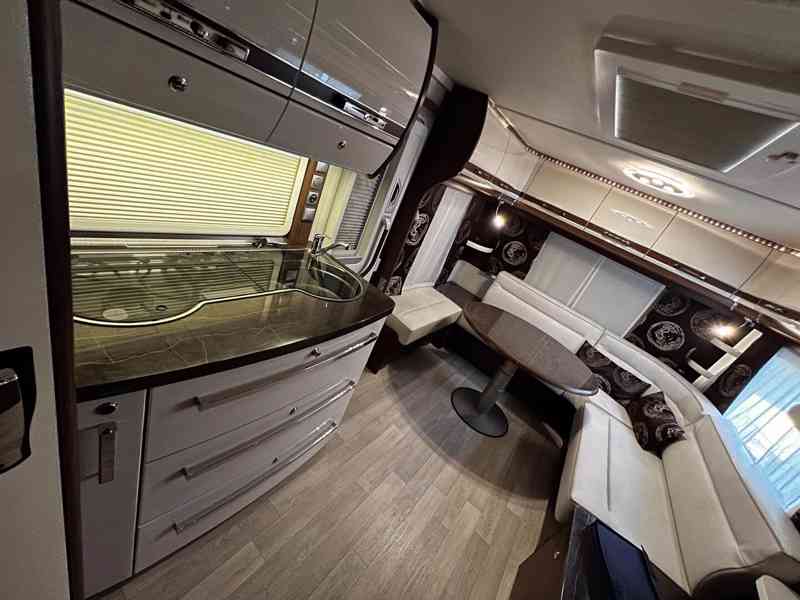 Fendt 2016 Larimar Bolero 590 - foto 13