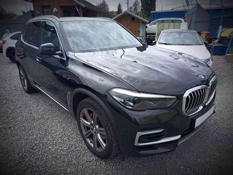 BMW X5 3,0d xDrive Sport Individual DPH  - foto 3
