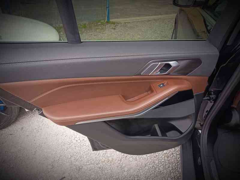 BMW X5 3,0d xDrive Sport Individual DPH  - foto 16