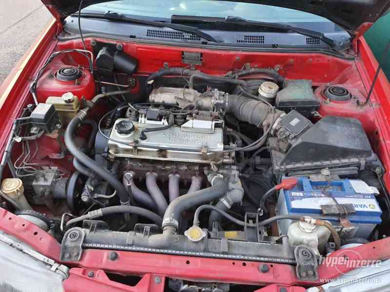 Mitsubishi Carisma 1.6 GLX 66kW - foto 4