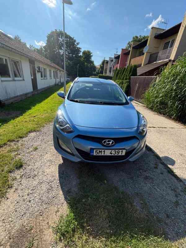 Hyundai i30 1,6   rok výroby 2012 - foto 7