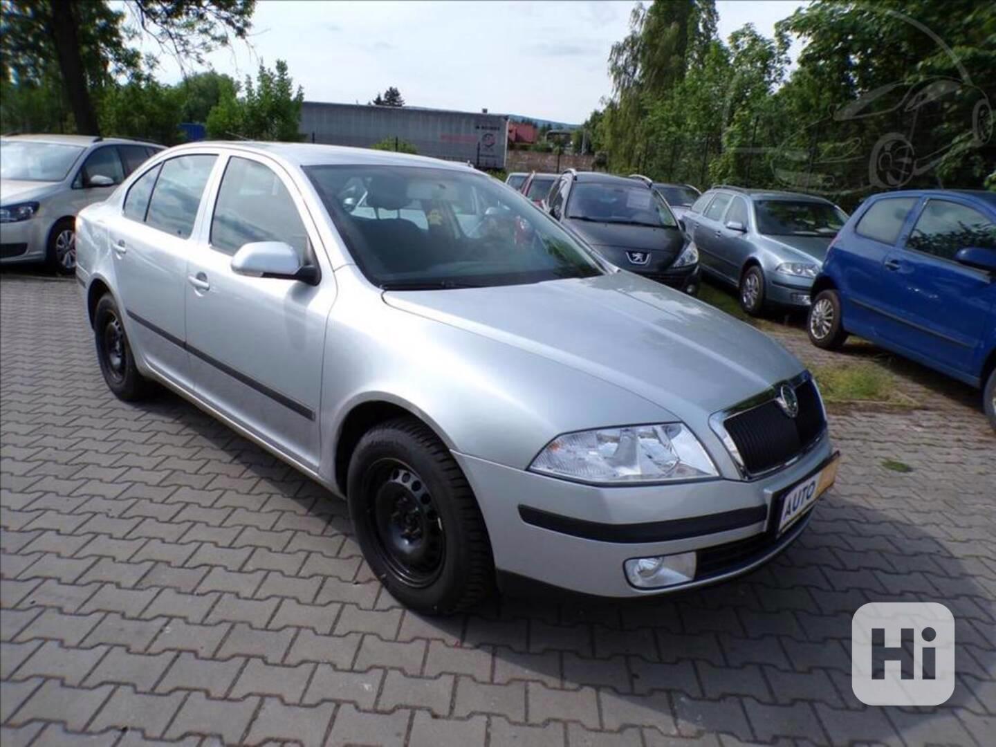 Škoda Octavia 1,6 MPI KLIMA - foto 1