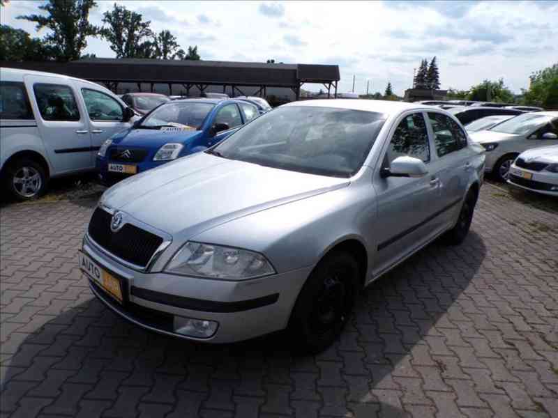 Škoda Octavia 1,6 MPI KLIMA - foto 2