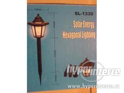Nepřehlédněte solární lampy na vaší zahradu - foto 4