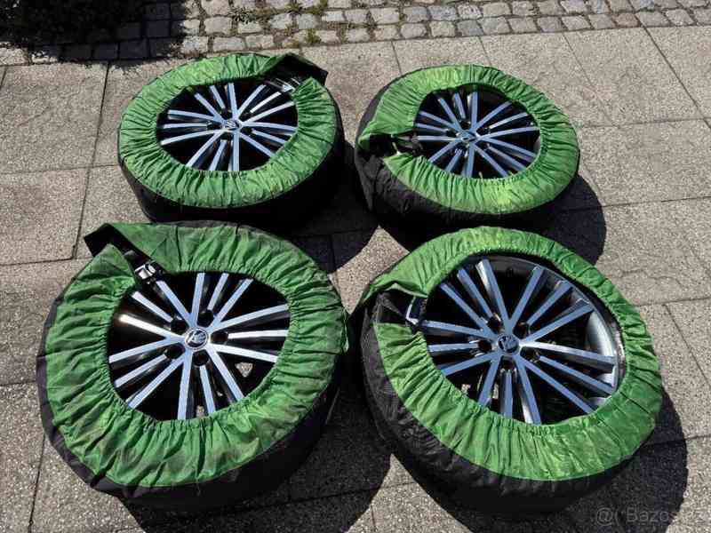 Škoda Kodiaq 2,0   Laurin & Klement - foto 7