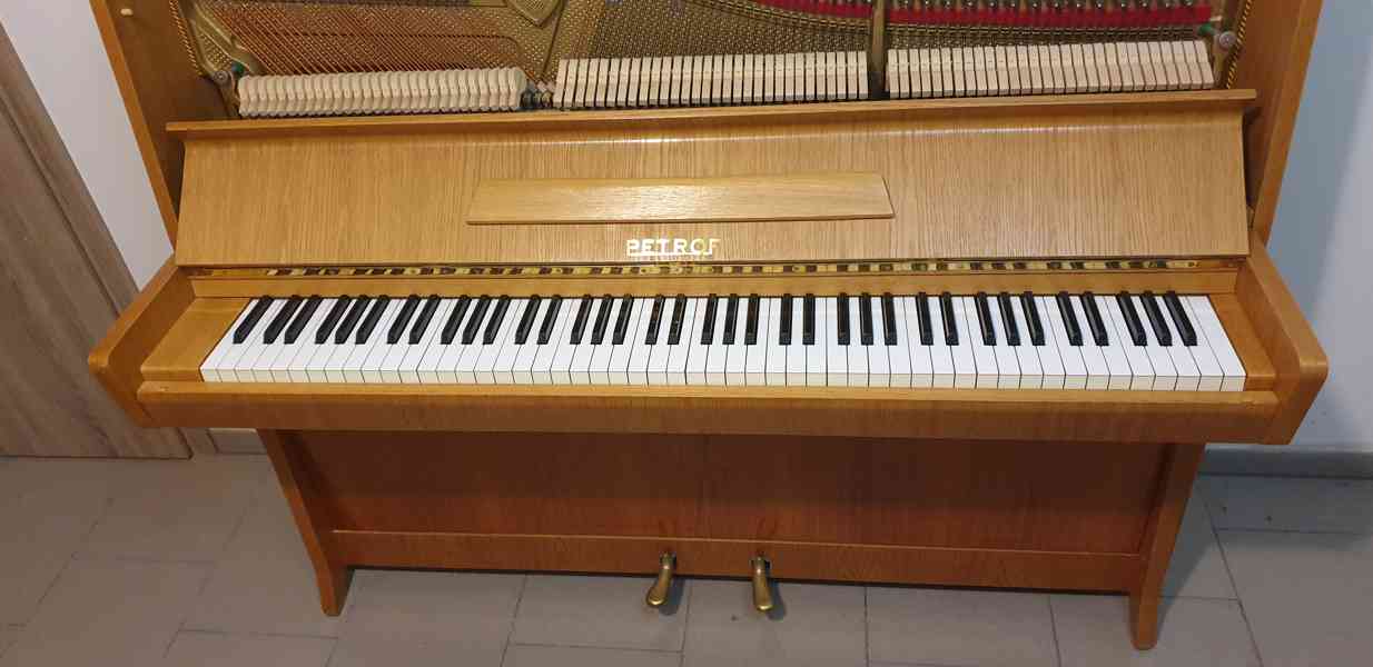 Pianino zn. Petrof model 114-K - foto 5