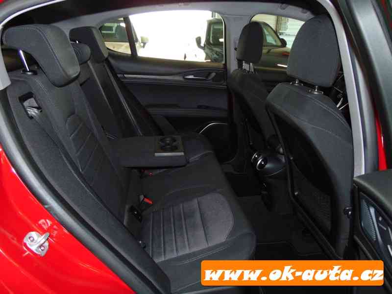 Alfa Romeo Stelvio 2.2 JTD Q4 EXECUTIVE 154 kW-DPH  - foto 8