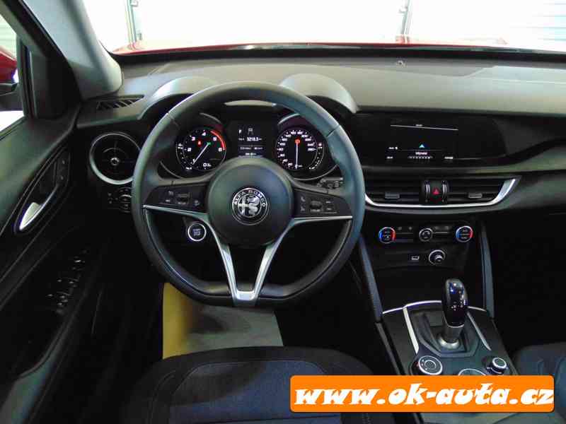 Alfa Romeo Stelvio 2.2 JTD Q4 EXECUTIVE 154 kW-DPH  - foto 10