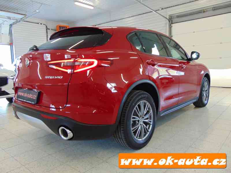 Alfa Romeo Stelvio 2.2 JTD Q4 EXECUTIVE 154 kW-DPH  - foto 4