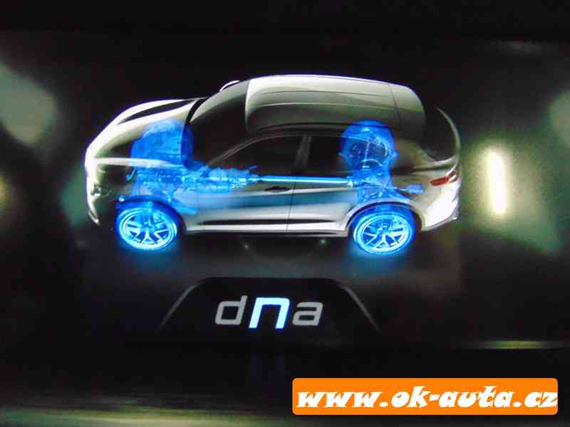 Alfa Romeo Stelvio 2.2 JTD Q4 EXECUTIVE 154 kW-DPH  - foto 18