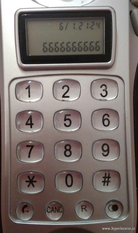Šňůrový telefon AEG RIO 30 se zobrazením čísla!!! - foto 9
