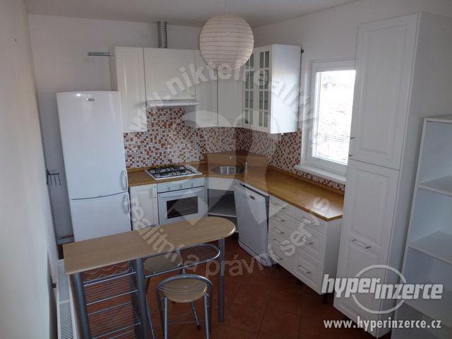 Krásná novostavba RD 4+1, nízké provozní náklady, poz. 775 m - foto 7