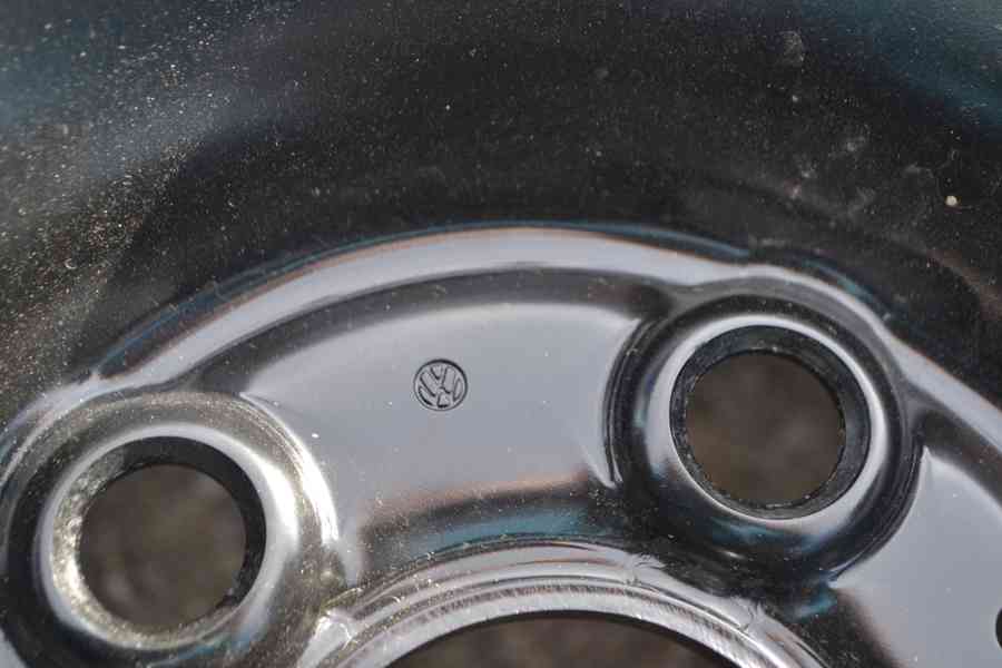 VW T5,T6(6.1) - Sada NOVÝCH letních kol 205/65R16C - foto 5
