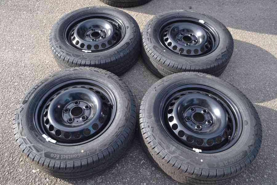 VW T5,T6(6.1) - Sada NOVÝCH letních kol 205/65R16C - foto 9