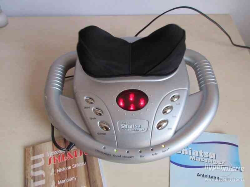 Zánovní elektronický domácí masér Shiatsu 5 v 1, - foto 1