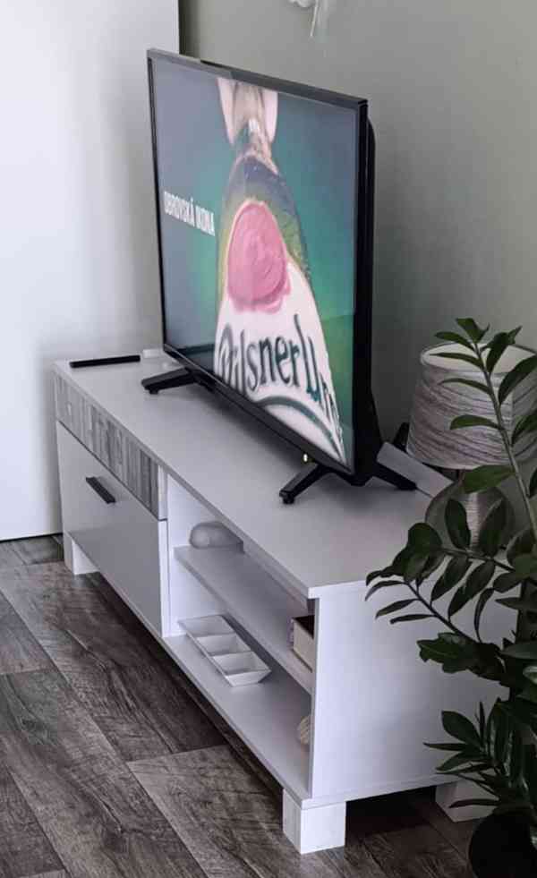 Televize Toshiba - foto 2