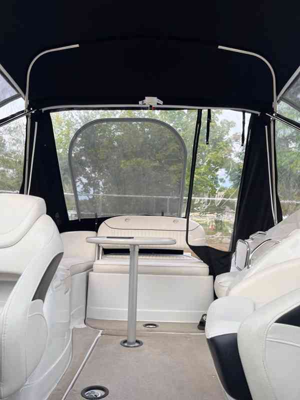 Loď Loď Crownline 275 CCR - foto 8