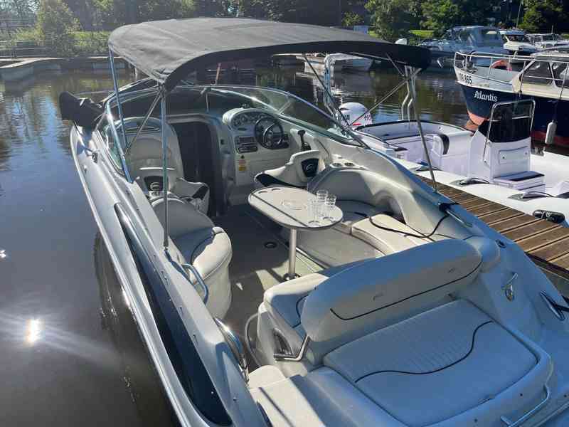 Loď Loď Crownline 275 CCR - foto 7