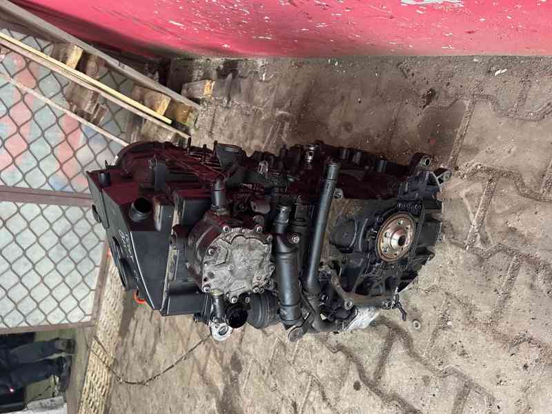 Motor 2,0 TDI BMM 103KW VW, Škoda, Seat kompletní - foto 5