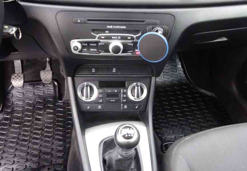 Audi Q3 2.0 TDI r.v.2013 (103 kw) Koupeno v ČR - foto 9