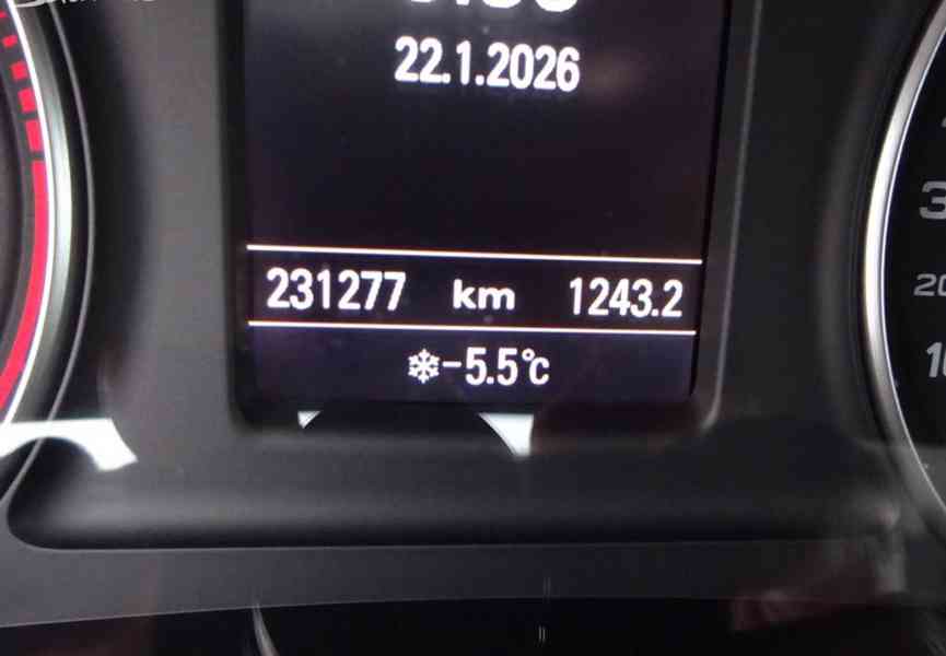 Audi Q3 2.0 TDI r.v.2013 (103 kw) Koupeno v ČR - foto 7