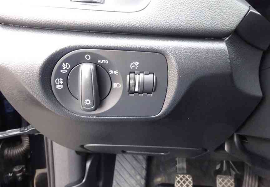 Audi Q3 2.0 TDI r.v.2013 (103 kw) Koupeno v ČR - foto 13