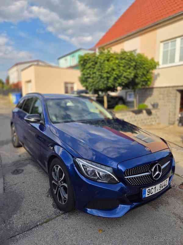 Mercedes-Benz Třídy C 2,2   220 D kombi 125kw black editio - foto 2