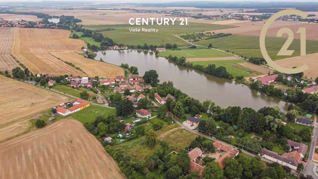 Prodej stavebního pozemku 3 718 m2, Jackov u Moravských Budějovic - foto 3