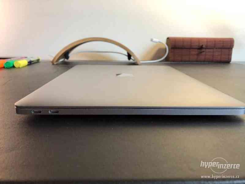 2017 MacBook Pro 13 - foto 2
