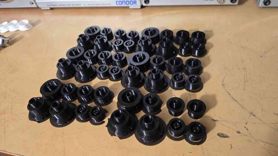 Knoflíky TESLA CONDOR originální + 3D tisk - foto 3