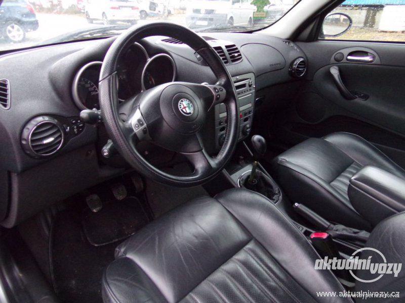 Alfa Romeo 147 1.6, benzín, r.v. 2001, el. okna, STK, centrál, klima - foto 20