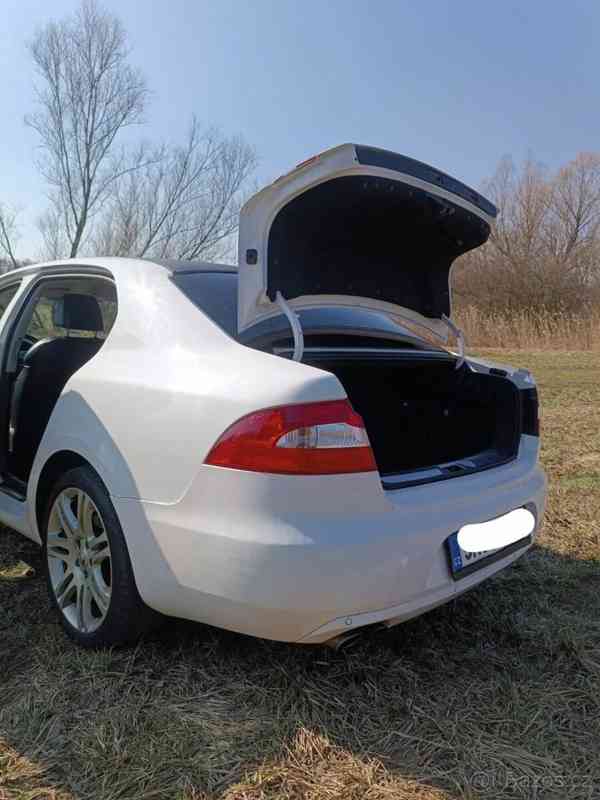 Škoda Superb 1,8   TSi 118KW - foto 16