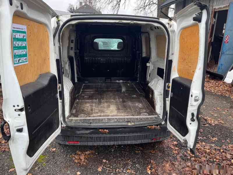 Fiat doblo Long 1.4 88kw cng rok výroby 7. 2019 KM 170 - foto 5