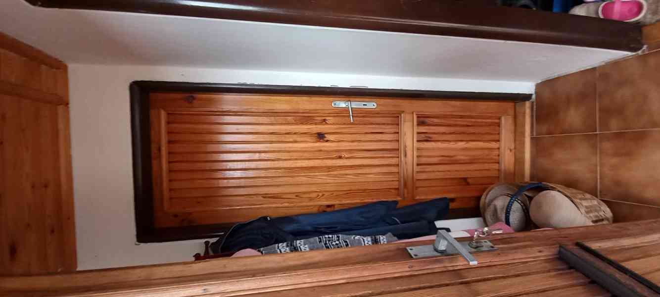 Zahrádku se zahradním domkem a skleníkem - foto 11