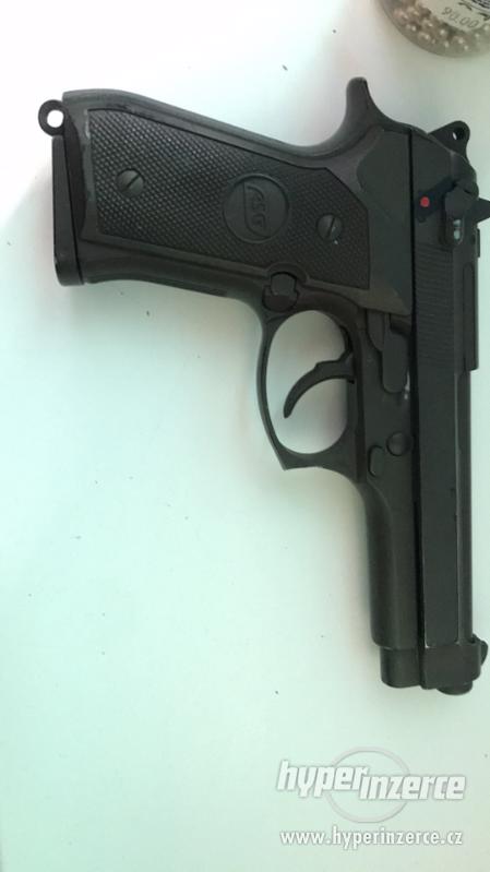 Plynova pistole Beretta 92F - foto 3