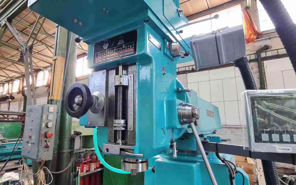 Frézka FNK 25 A, r. v. 1982, po GO  - foto 10