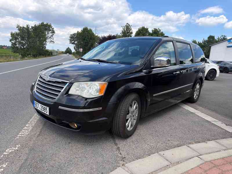Chrysler Grand Voyager 3.8 RT LPG, Kůže EU 2008 - foto 2