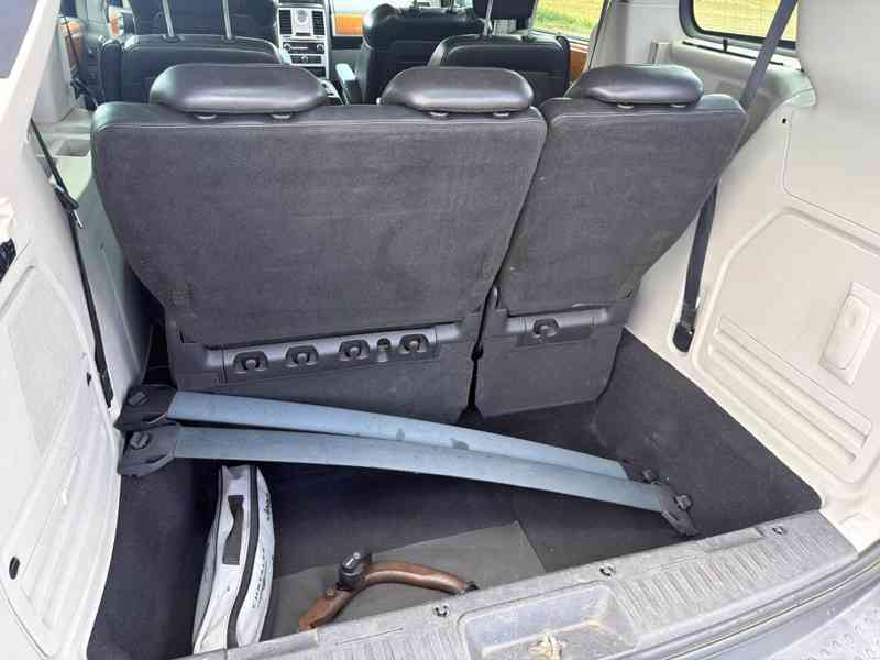 Chrysler Grand Voyager 3.8 RT LPG, Kůže EU 2008 - foto 7