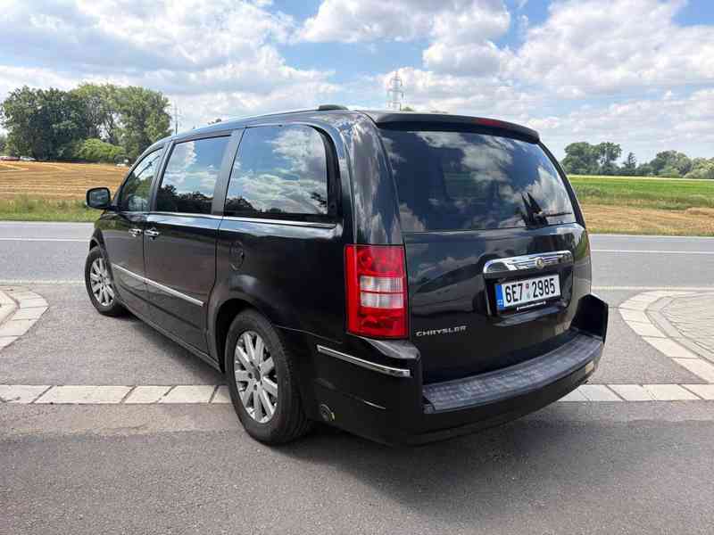 Chrysler Grand Voyager 3.8 RT LPG, Kůže EU 2008 - foto 3