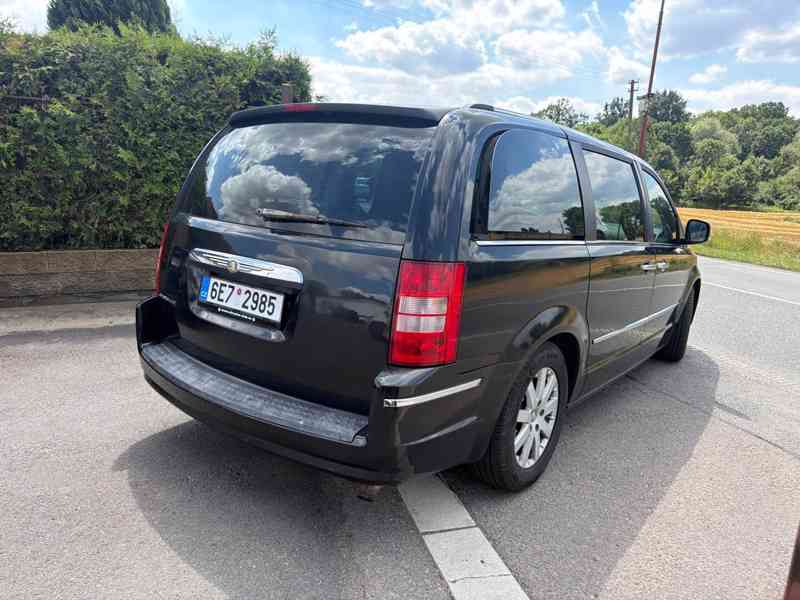 Chrysler Grand Voyager 3.8 RT LPG, Kůže EU 2008 - foto 4