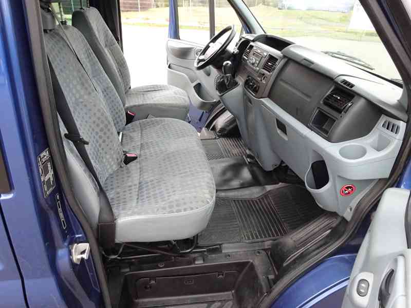 Ford Transit 2.2 TDCI r.v.2009 (63 kw) 9.Míst  - foto 17