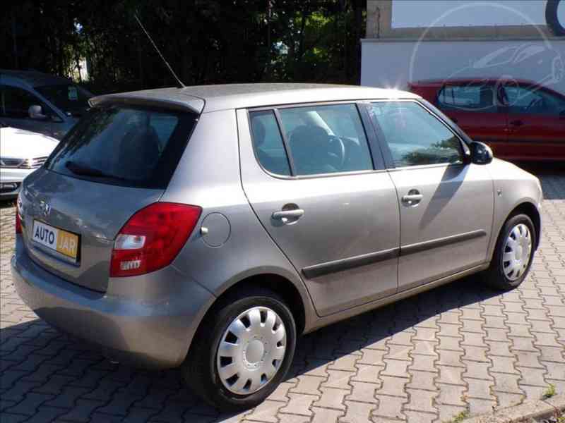 Škoda Fabia 1,2 i 51KW 12V KLIMATIZACE - foto 3