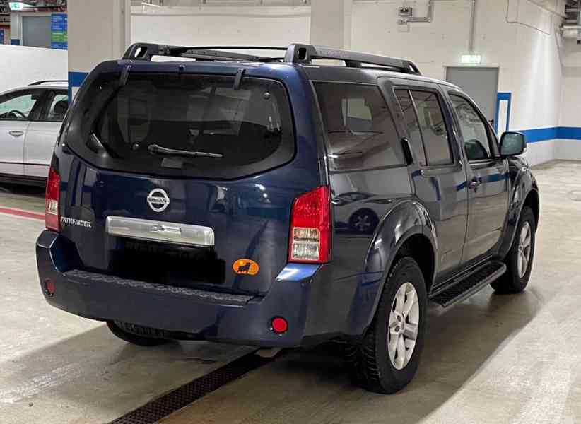 Nissan Pathfinder 2.5 dCi LE 126kw - foto 4