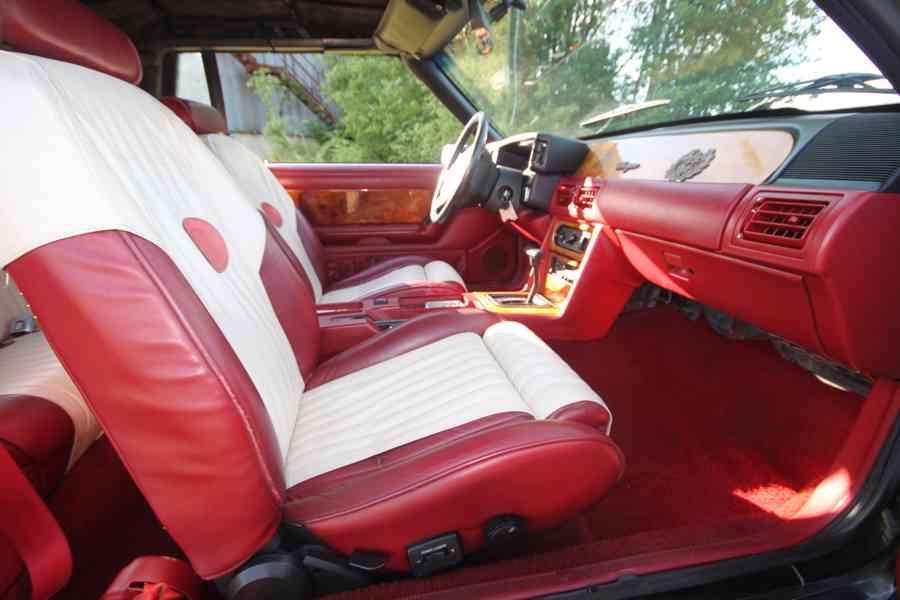 Oldtimer Ford Excalibur Cabrio - foto 6