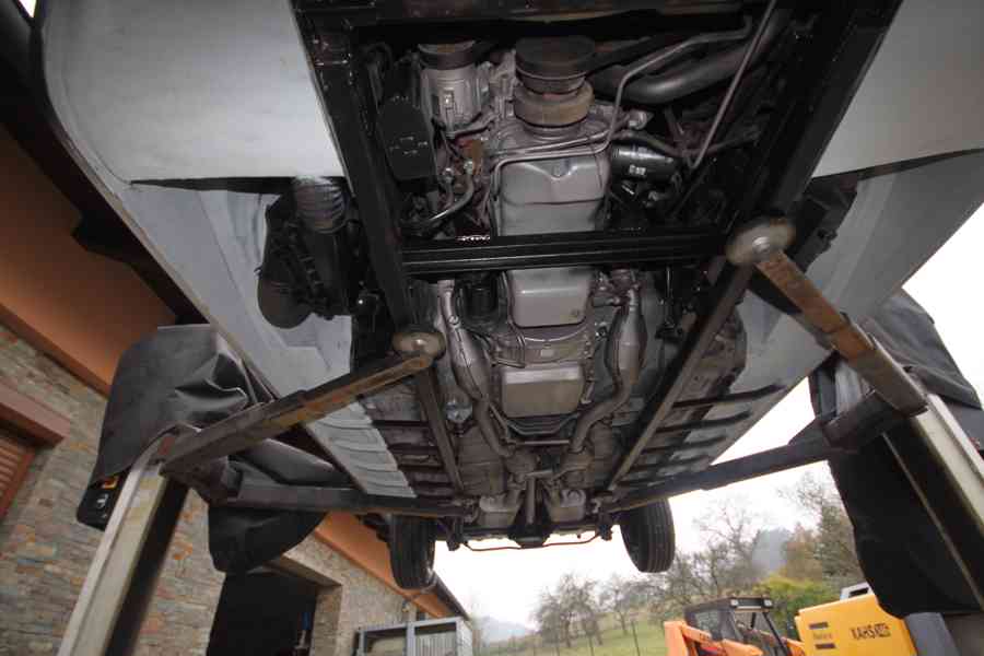 Oldtimer Ford Excalibur Cabrio - foto 15