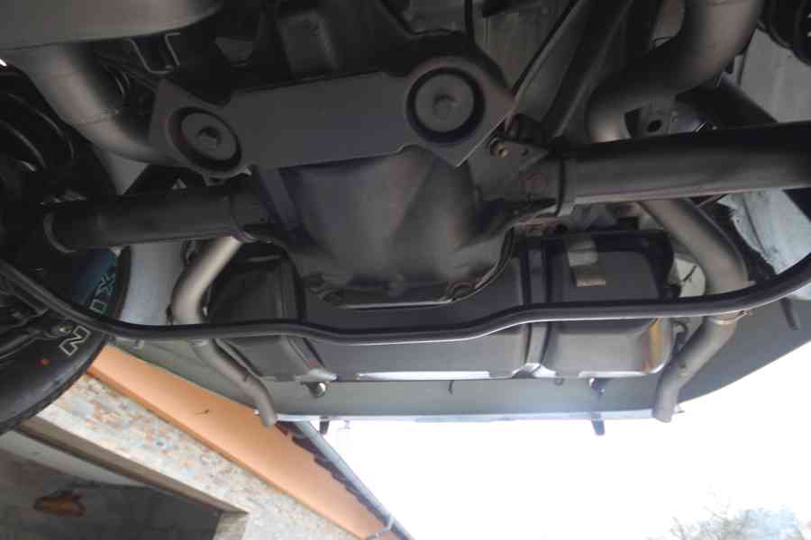 Oldtimer Ford Excalibur Cabrio - foto 17