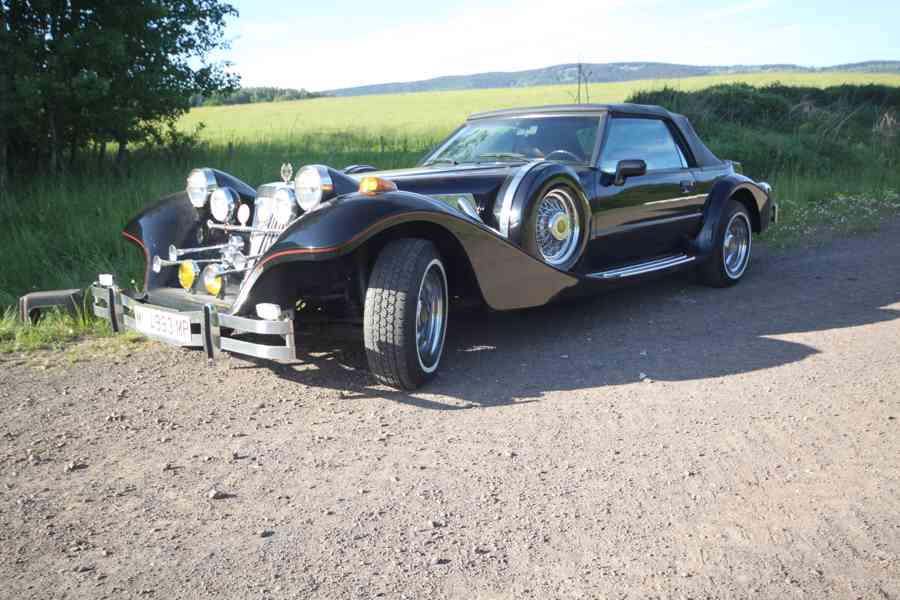 Oldtimer Ford Excalibur Cabrio - foto 1